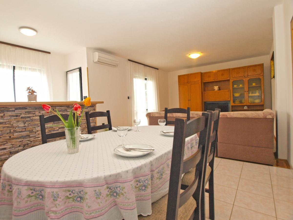 Apartment Dean 1595 Fažana Extérieur photo
