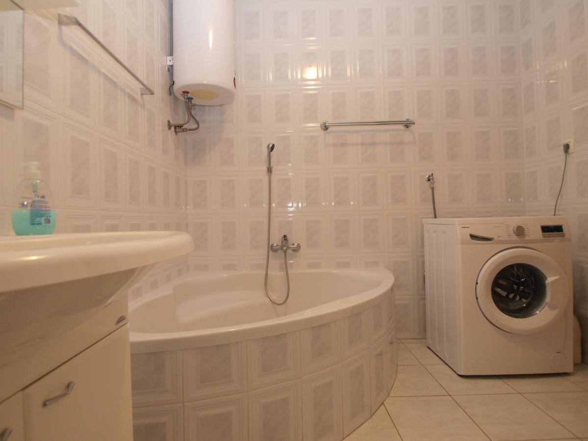 Apartment Dean 1595 Fažana Extérieur photo