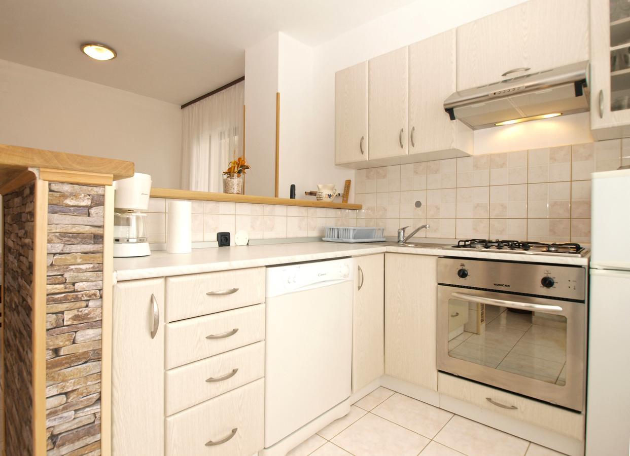 Apartment Dean 1595 Fažana Extérieur photo